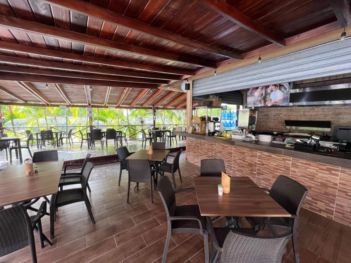 Vacation Studios With Rooftop Pool, Beach Club, Spa, Restaurants - Ducassi Collection - Playa Los Corales Пунта Кана Екстериор снимка